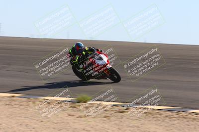 media/Feb-13-2022-SoCal Trackdays (Sun) [[c9210d39ca]]/Bowl (120pm)/